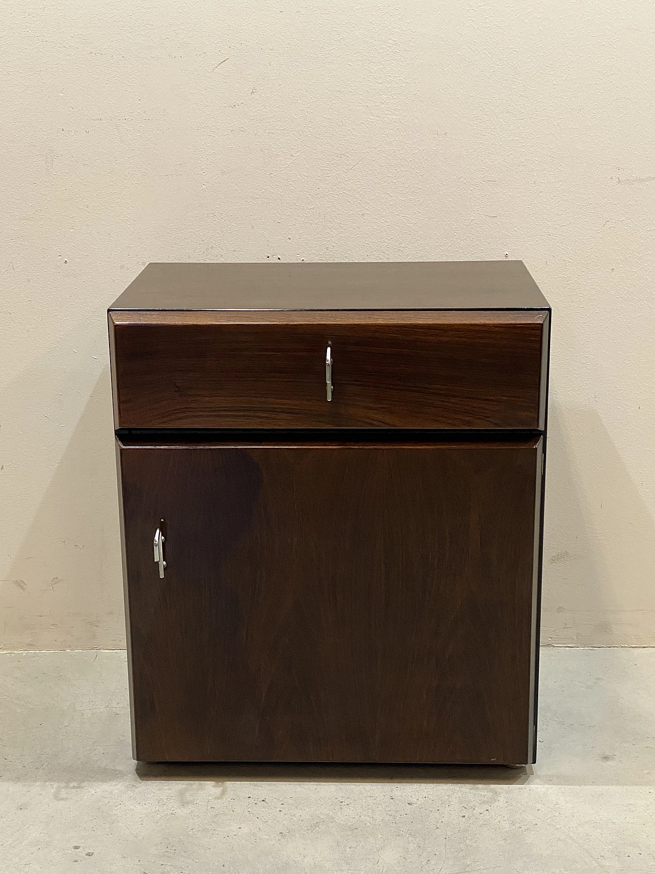 Credenza in palissandro e acciaio di Vittorio Introini per Saporiti, anni '70 5