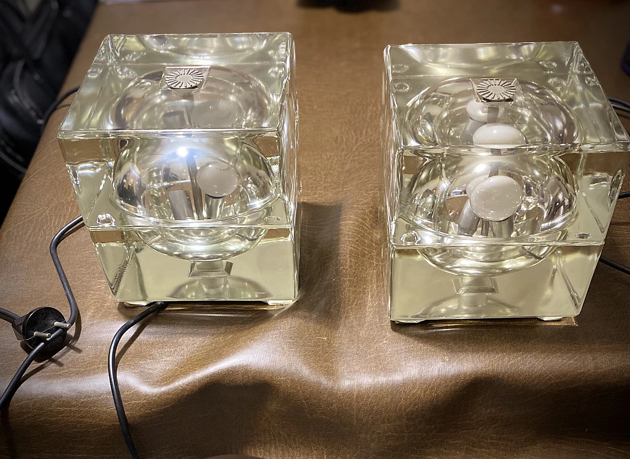 Pair of Cubosfera lamps by Alessandro Mendini for Fidenza Vetraria, 1960s 3