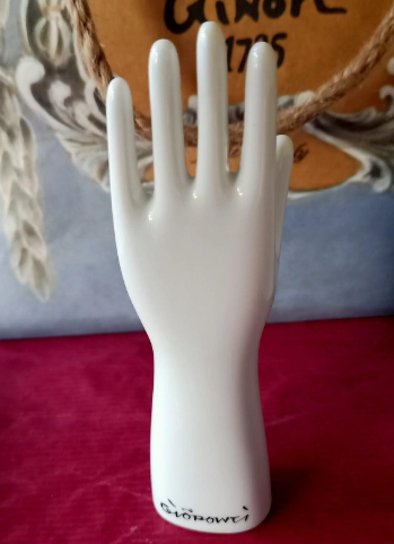 Ceramic Mano sculpture by Gio Ponti for Richard Ginori, 1980s 3