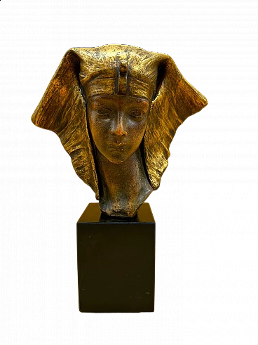 Scultura in bronzo con testa di Faraona di G. Carli