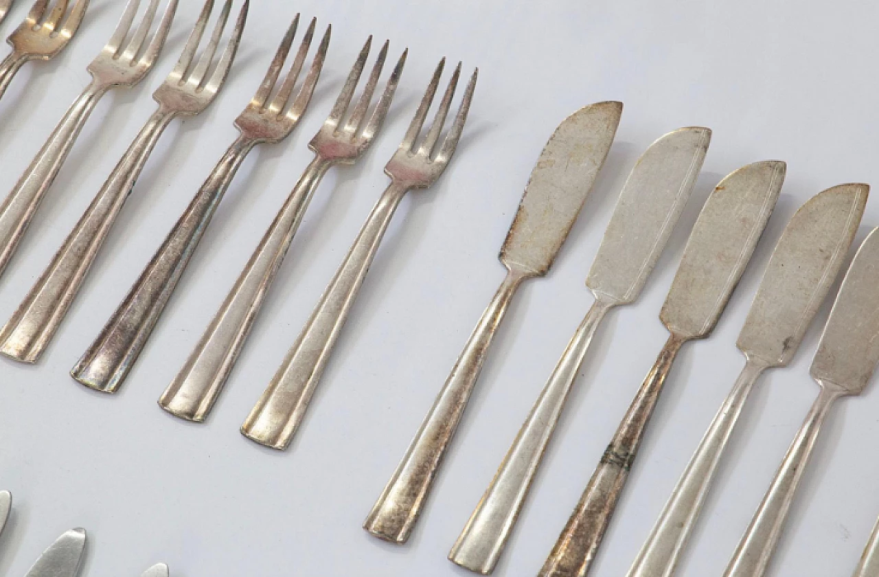 48 Silver-plated metal cutlery by Gio Ponti for Krupp, 1950s 8
