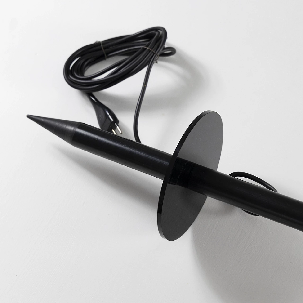 Pair of garden stake lamps by Gio Ponti for O-Luce, 1980s 5