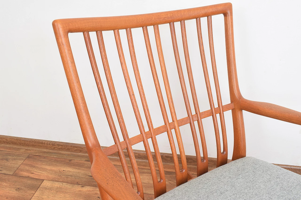 ML33 rocking chair by Hans J. Wegner for A/S Mikael Laursen, 1950s 12