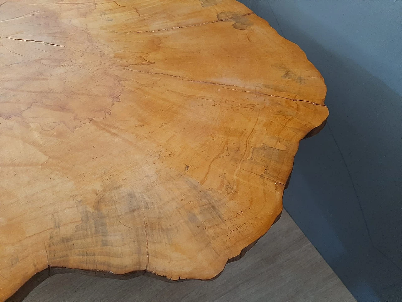 Plane tree wood and iron coffee table 6