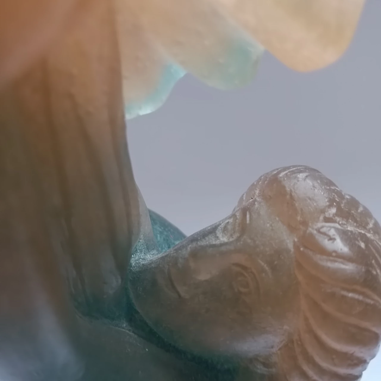 Scultura Invocation in pasta di vetro di André Deloul per Daum 3