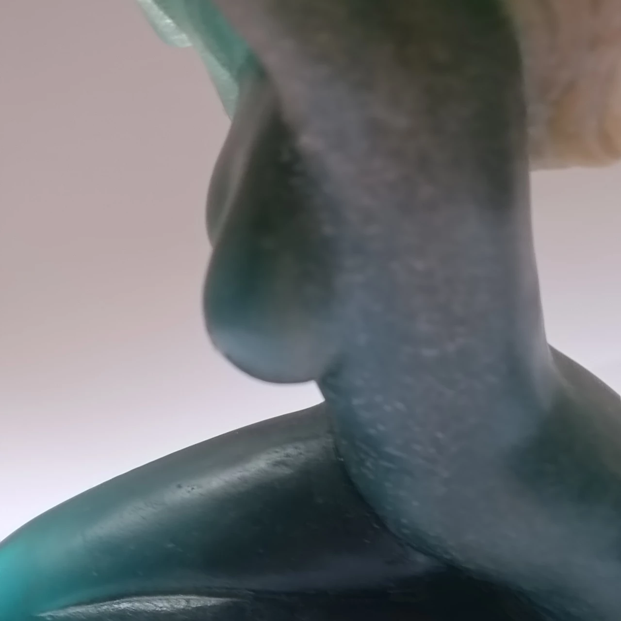 Scultura Invocation in pasta di vetro di André Deloul per Daum 4