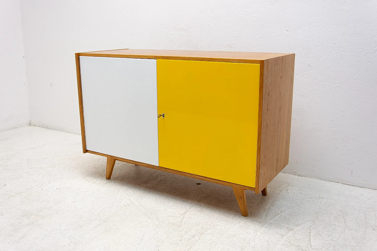 Yellow and white U-450 sideboard by Jiri Jiroutek for Interier Praha, 1960s 2