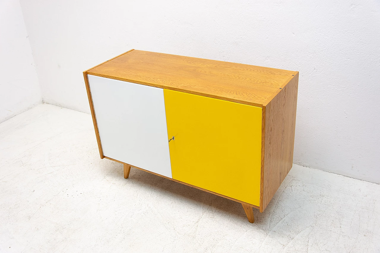 Yellow and white U-450 sideboard by Jiri Jiroutek for Interier Praha, 1960s 15