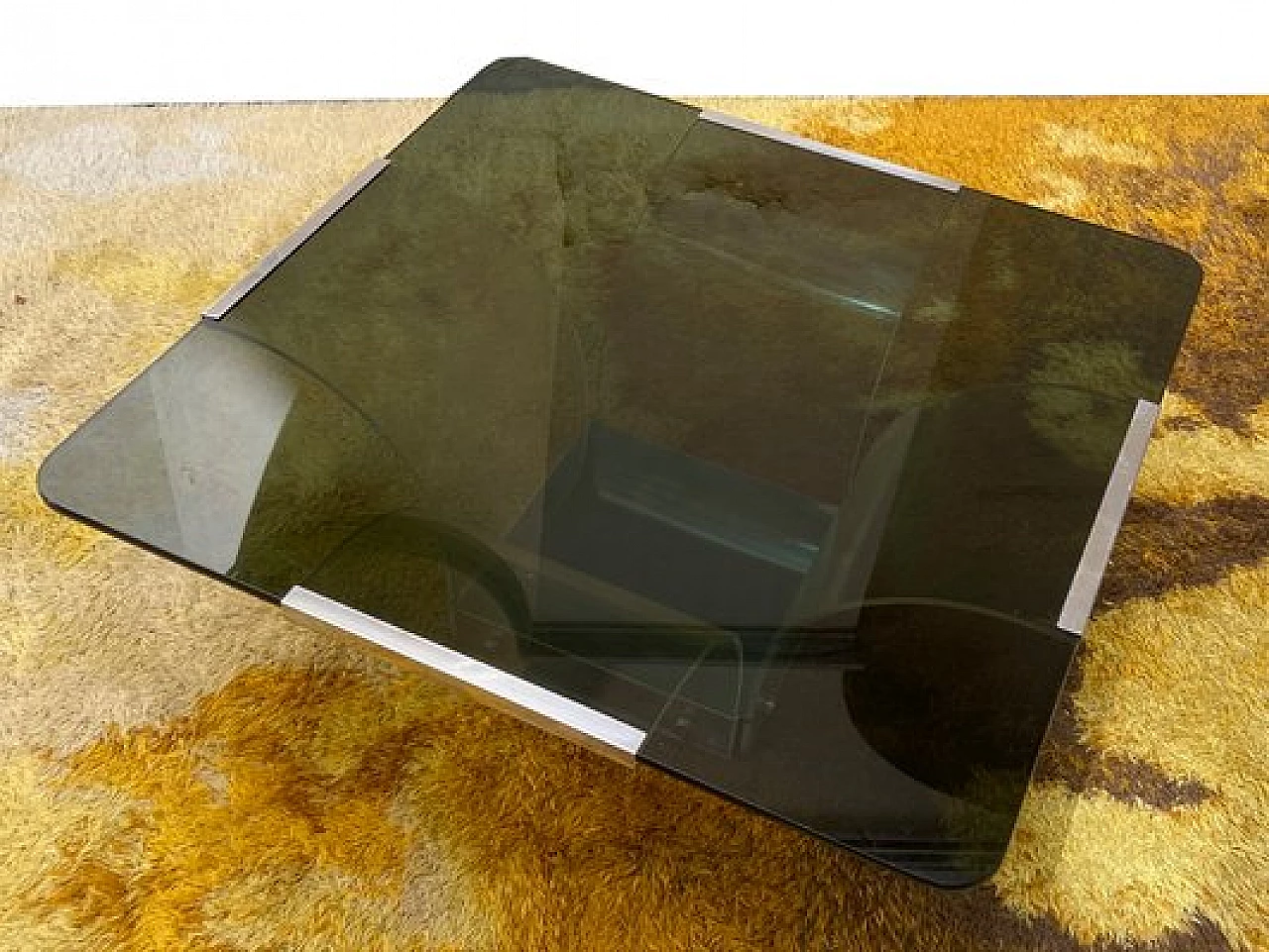 Glass and plexiglass coffee table in the style of Alessandro Albrizzi, 1970s 3
