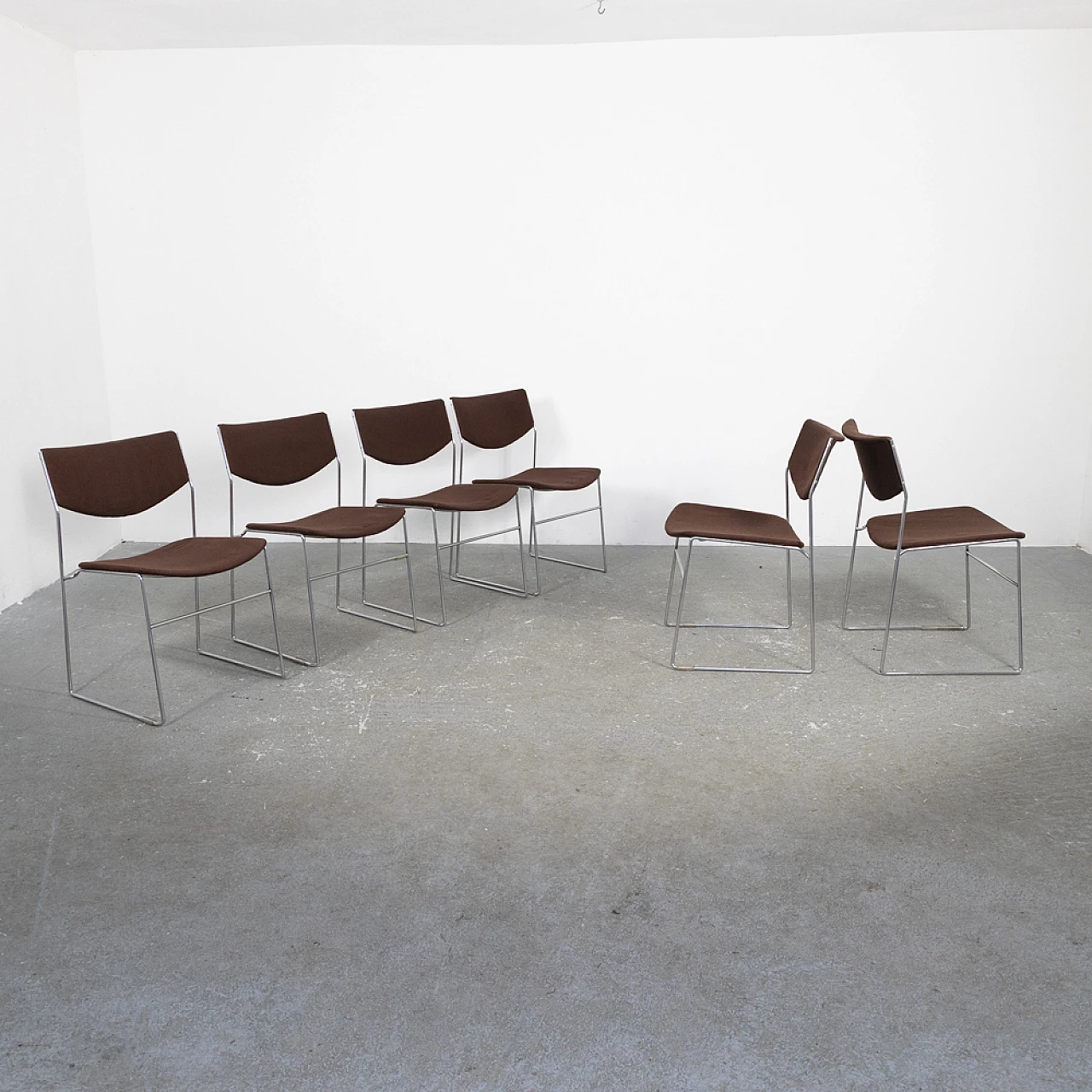 6 metal and fabric stacking chairs, 1970s 7