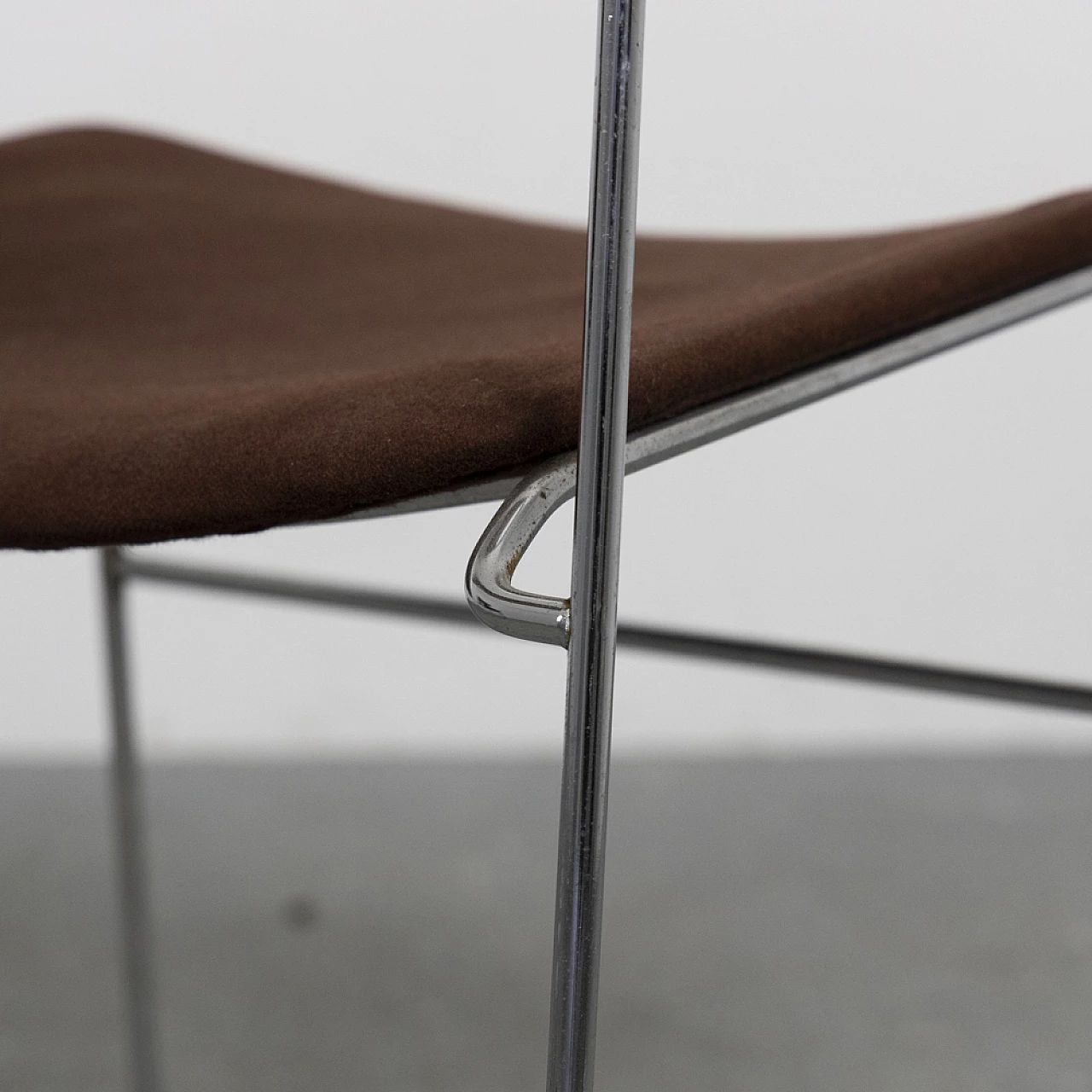 6 metal and fabric stacking chairs, 1970s 16