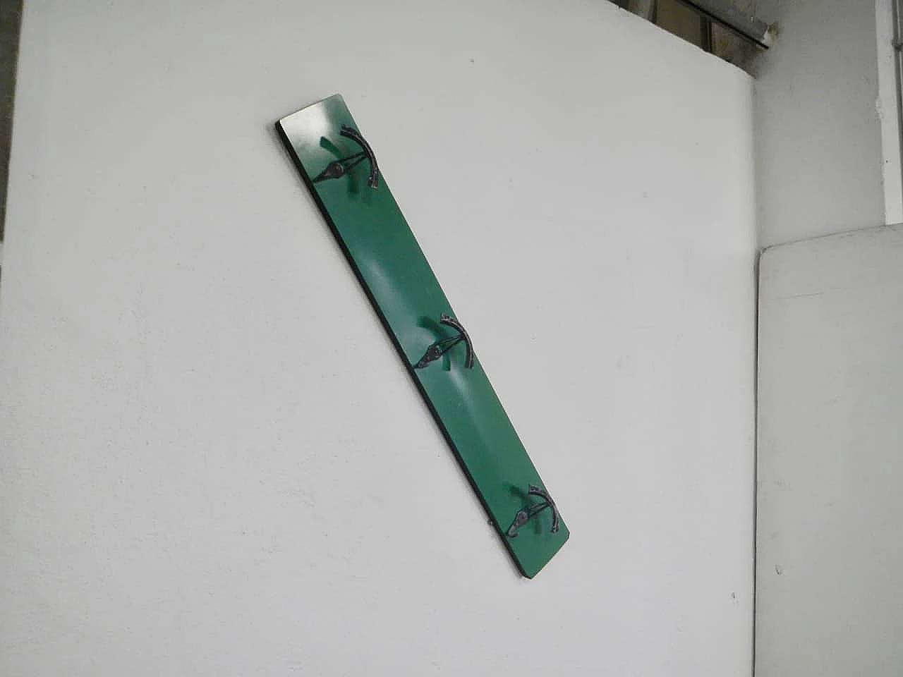 Spruce and green formica wall coat rack, 1970s 2