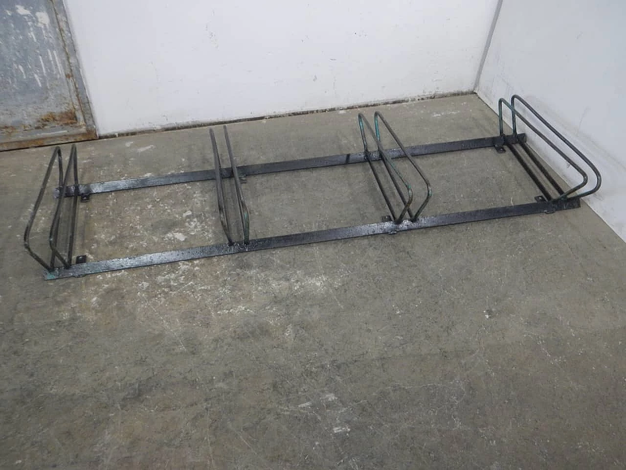 Four-seater iron bicycle rack, 1960s 1