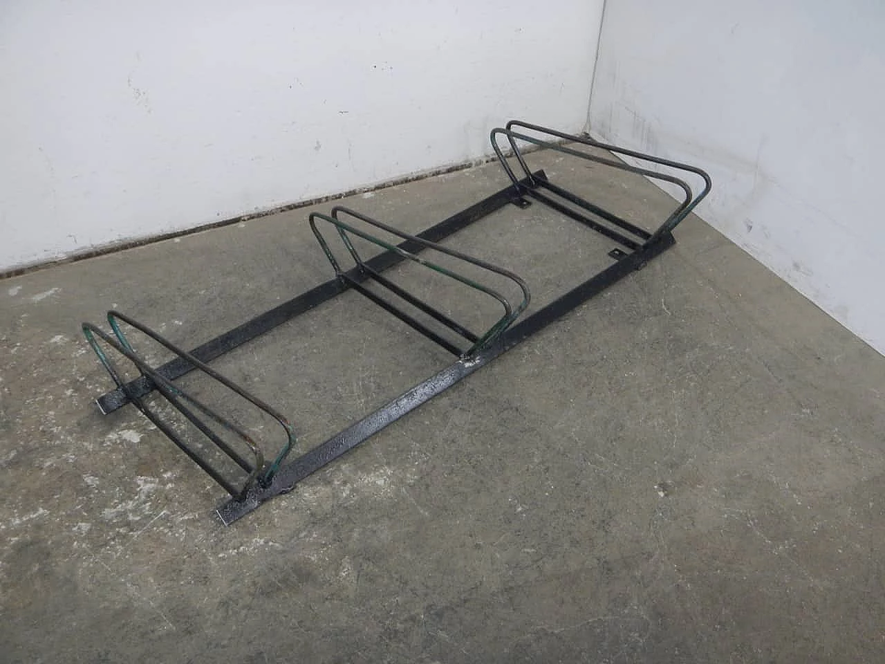Three-seater iron bicycle rack, 1960s 1