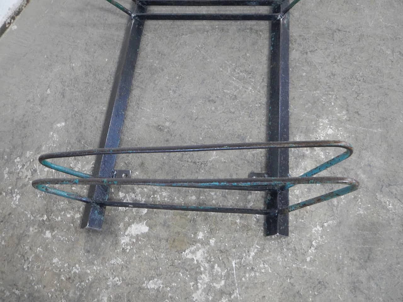 Three-seater iron bicycle rack, 1960s 5