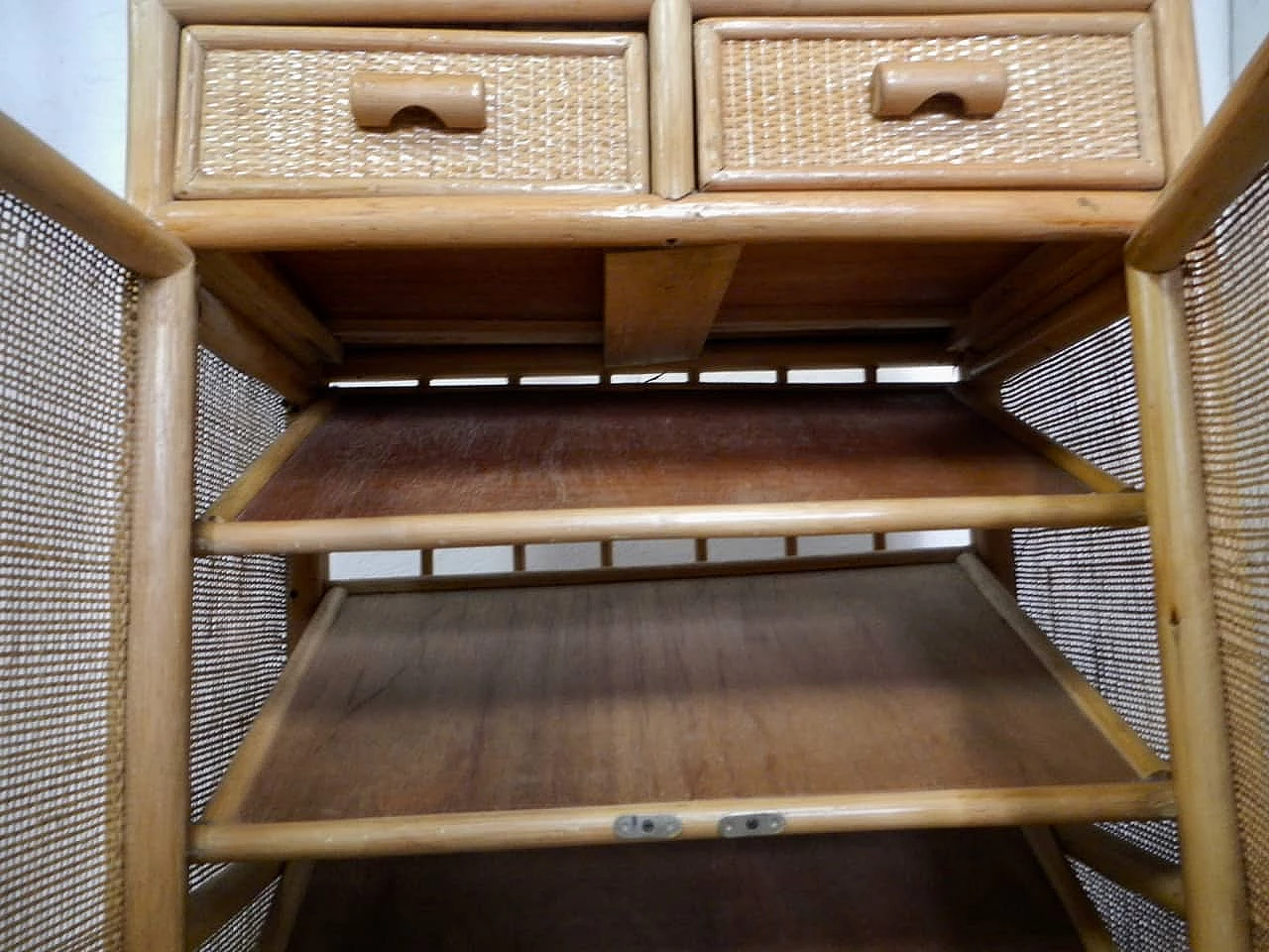 Credenza scarpiera in rattan e abete, anni '70 8