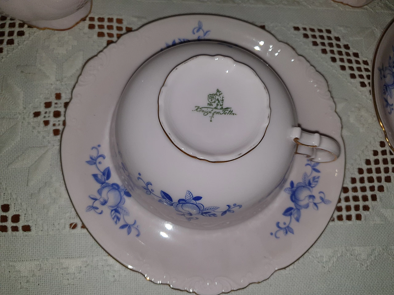 Porcelain tea service by Königl. pr. Tettau, 1950s 3