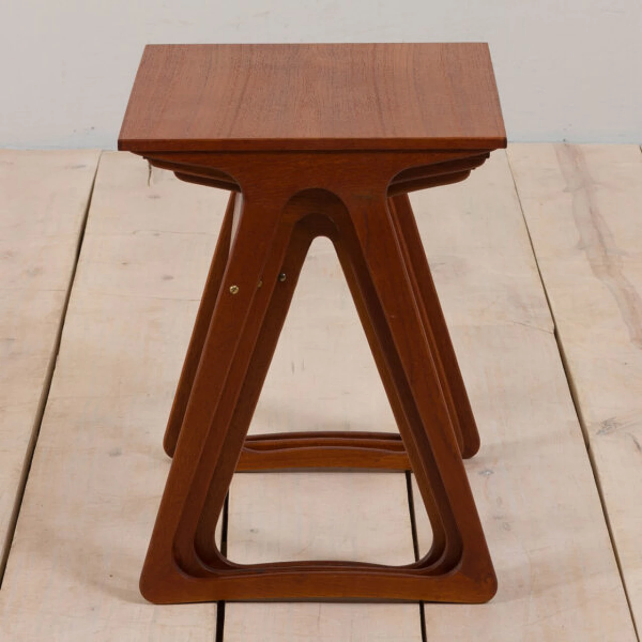 3 Tavolini danesi in teak nello stile di J. Andersen CFC, anni '60 16