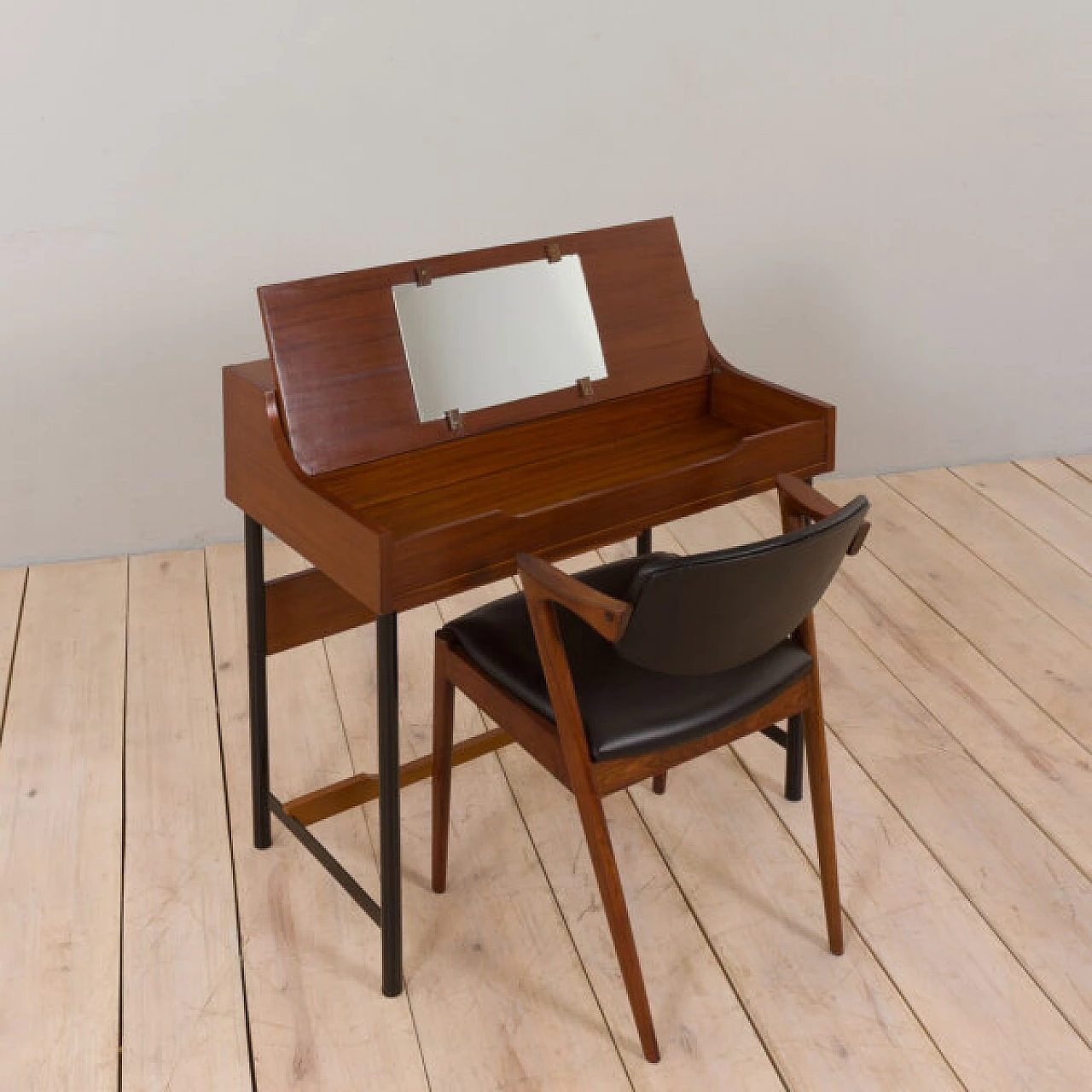 Teak desk with concealed dressing table, 1970s 1