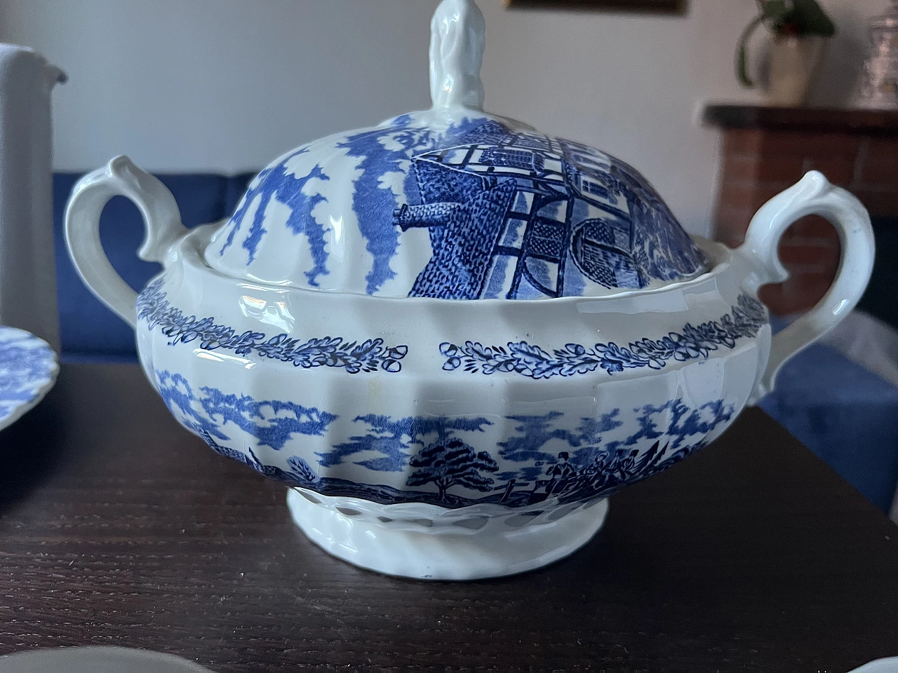 Servizio da tavola in porcellana di Myott Royal Mail, anni '70 30