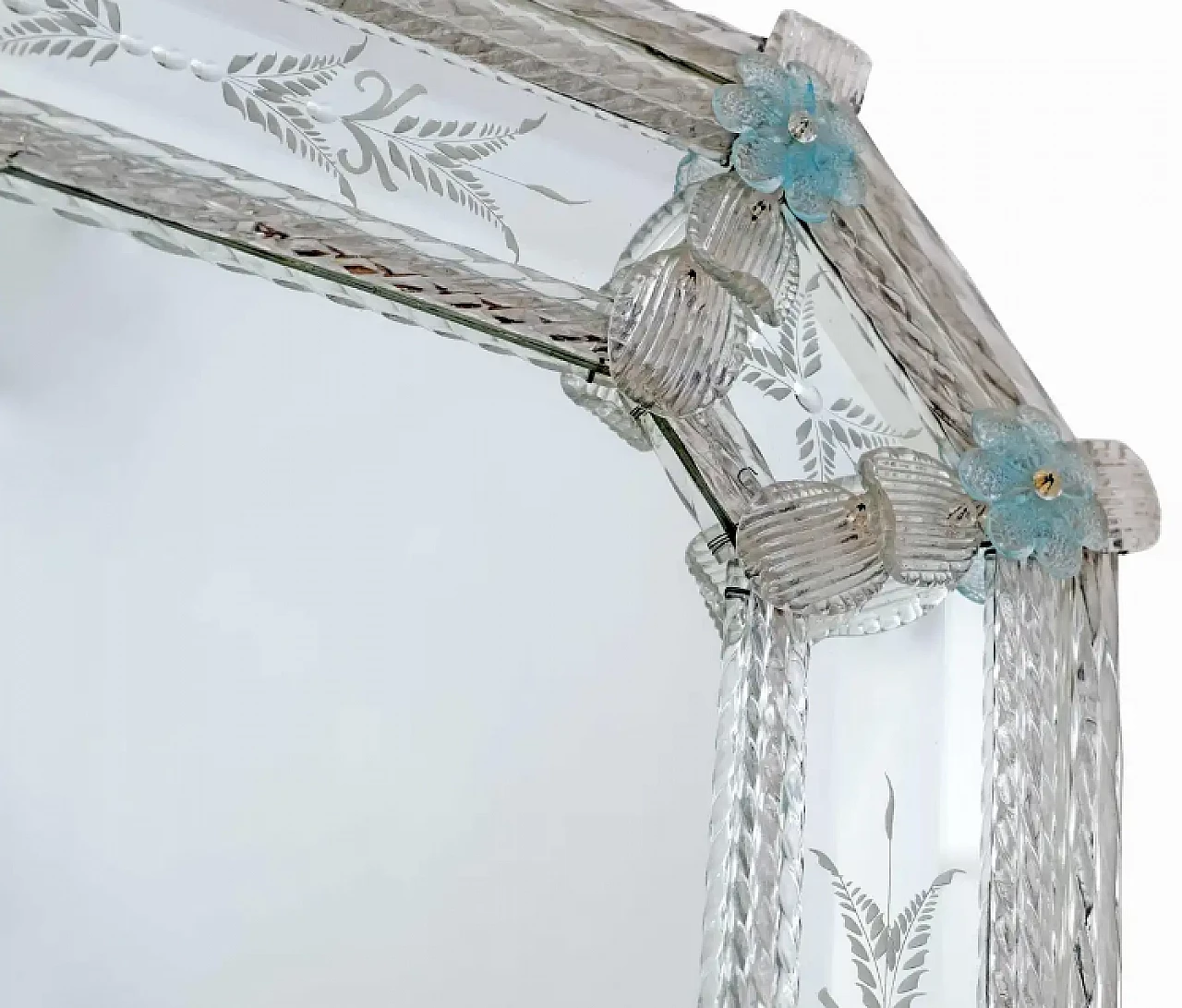 Octagonal mirror with flowers in Murano glass, 1940s 8