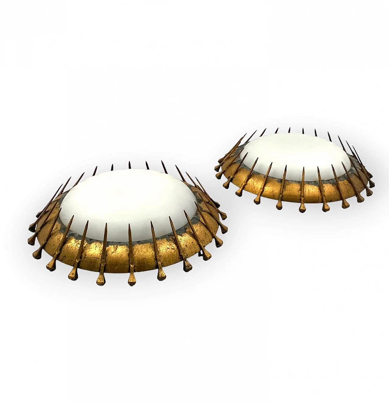 Pair of brutalist wall sconces in gilded metal and curved glass, 1960s 8