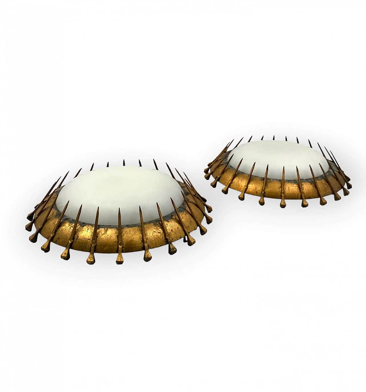 Pair of brutalist wall sconces in gilded metal and curved glass, 1960s 9