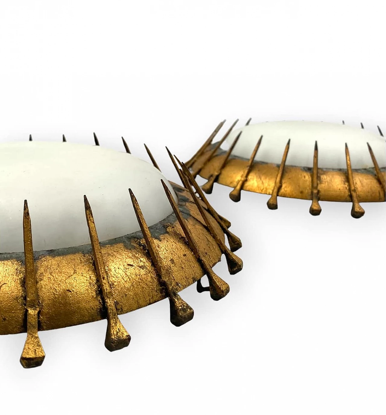 Pair of brutalist wall sconces in gilded metal and curved glass, 1960s 11