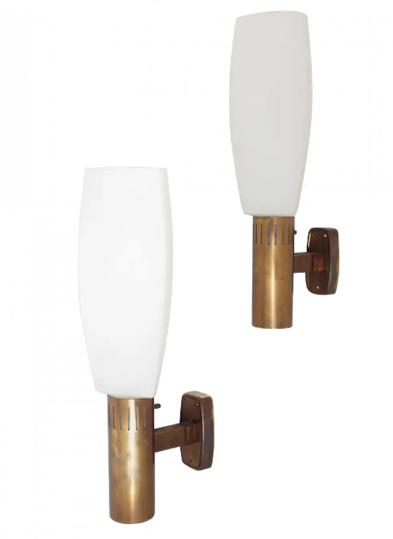 Pair of glass and brass wall sconces by Bruno Gatta for Stilnovo, 1960s 1