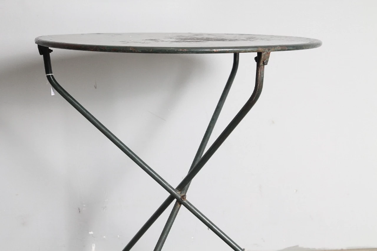 Tavolo rotondo da esterno in ferro laccato verde, '800 5