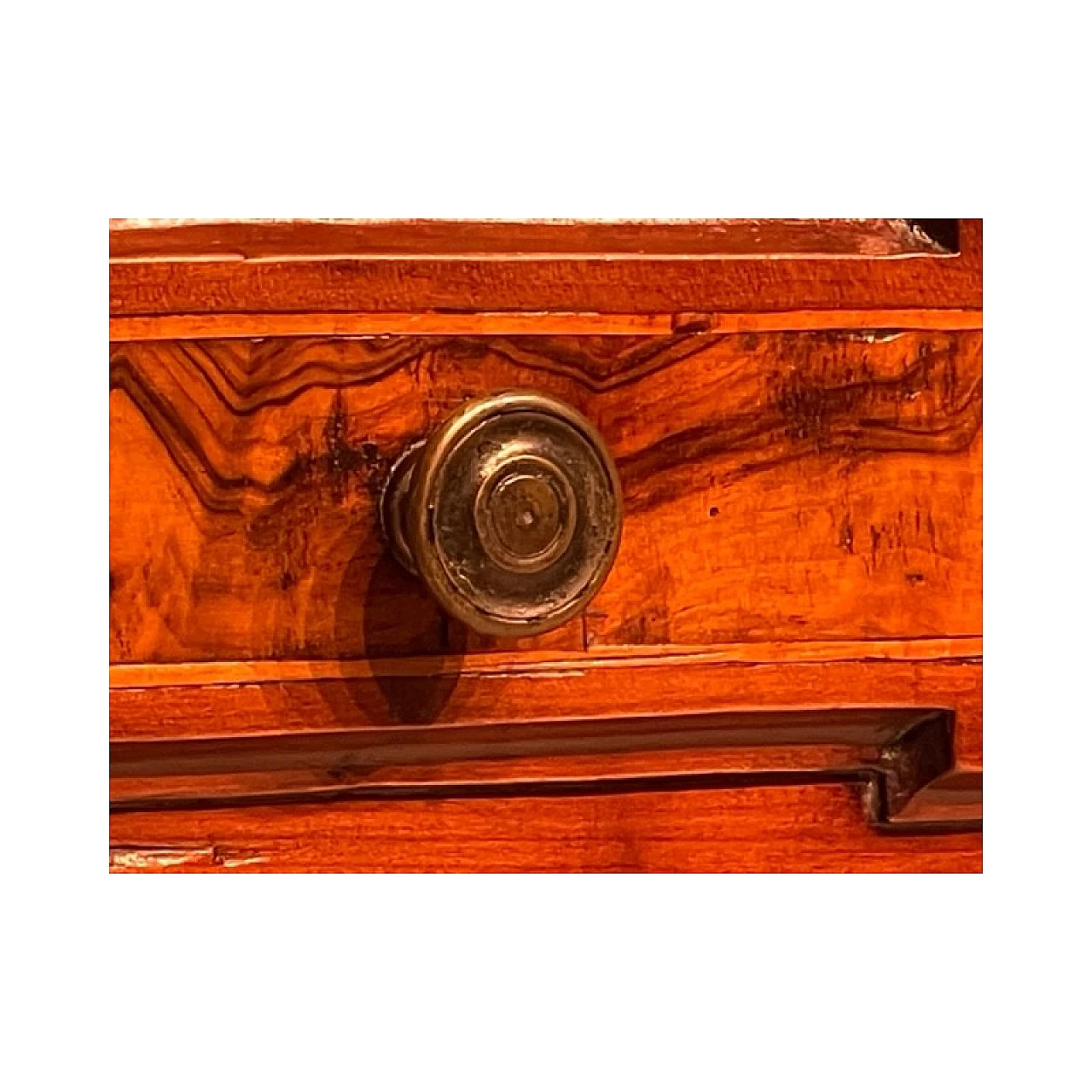 Cassettone lombardo in legno di ciliegio, tardo '700 4