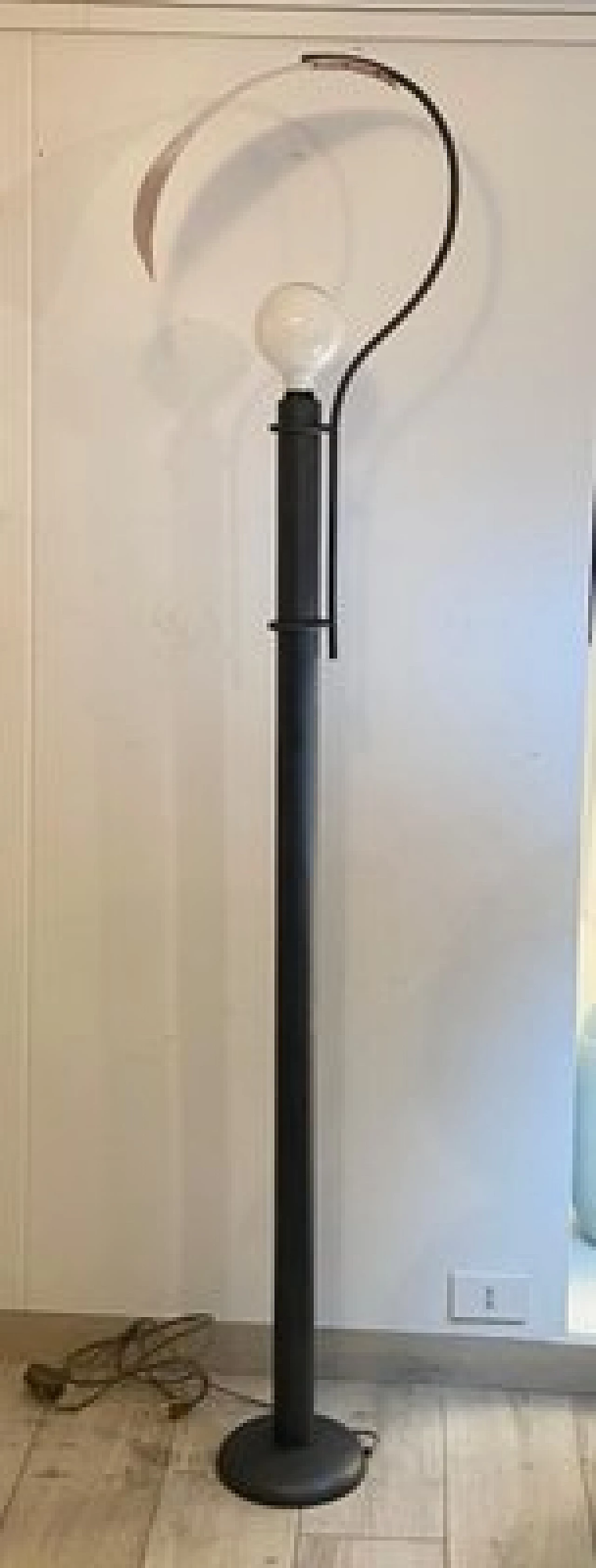 Black painted metal and copper floor lamp, 1980s 2