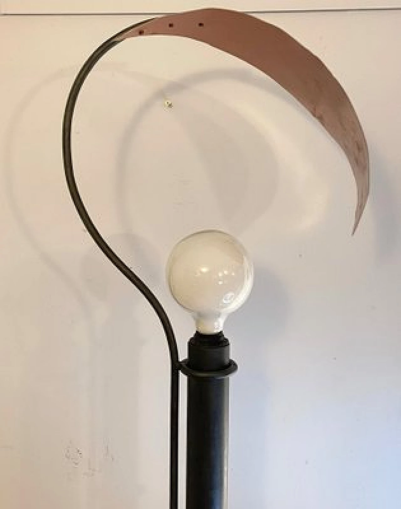 Black painted metal and copper floor lamp, 1980s 5