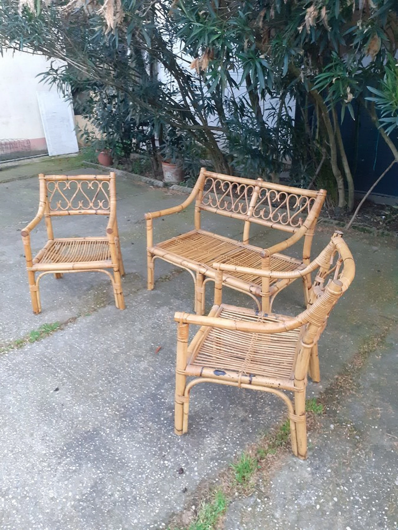 Bamboo sofa and pair of armchairs, 1970s 4