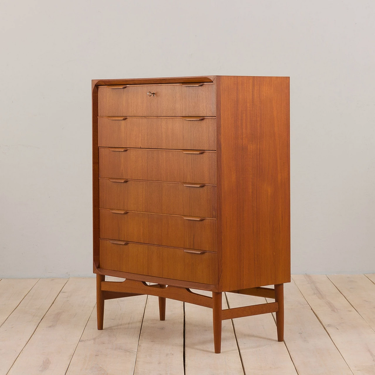 Teak dresser attributed to Johannes Andersen, 1960s 4