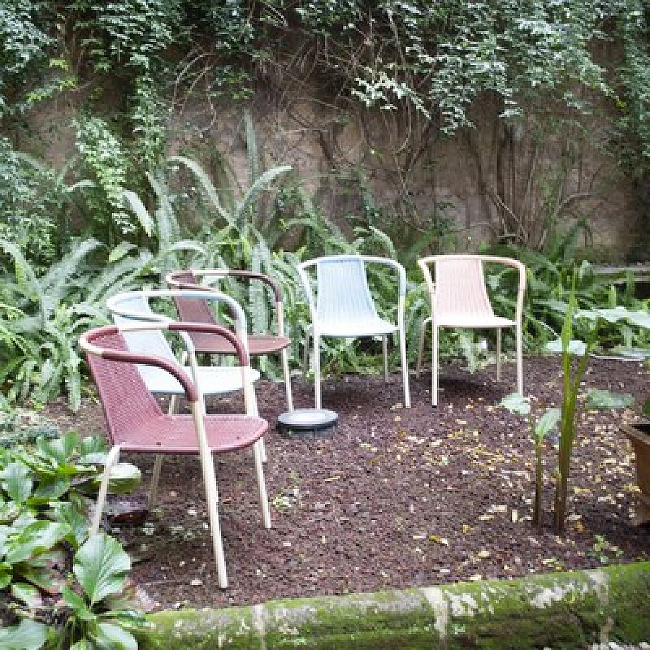 5 Plastic and lacquered metal armchairs, 1960s 4