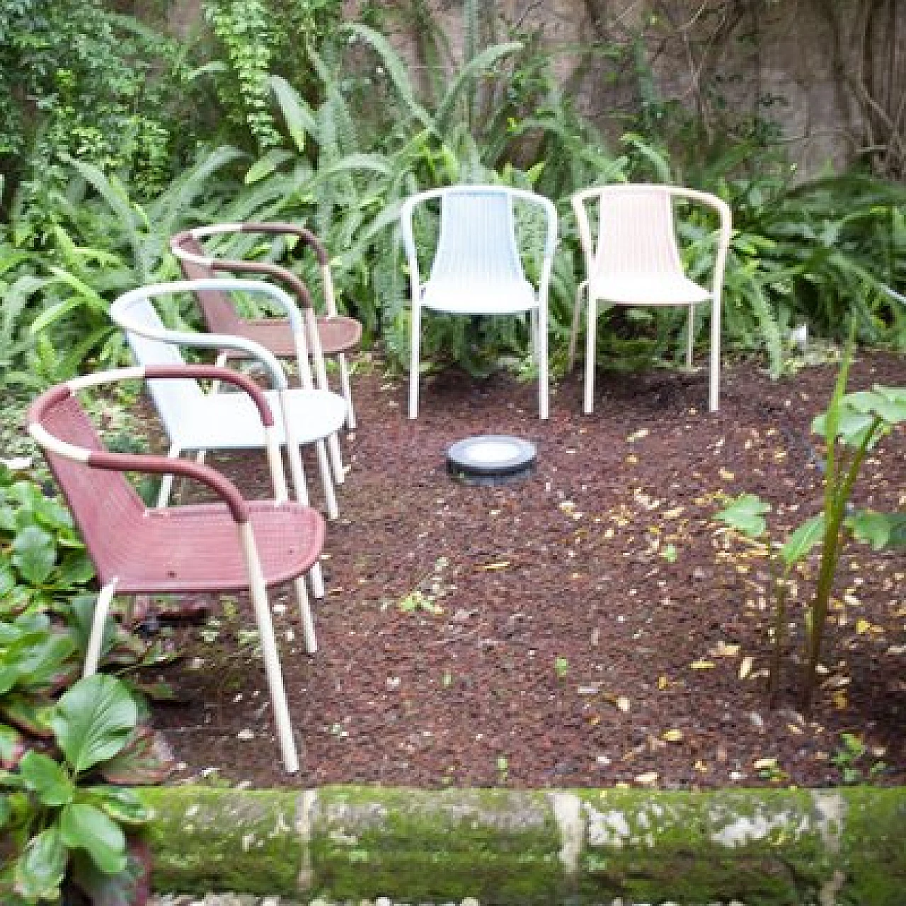 5 Plastic and lacquered metal armchairs, 1960s 5