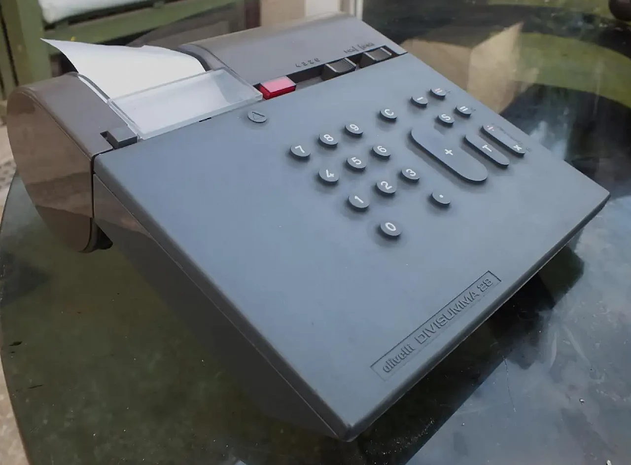 Olivetti Divisumma 28 calculator by Mario Bellini, 1970s 2