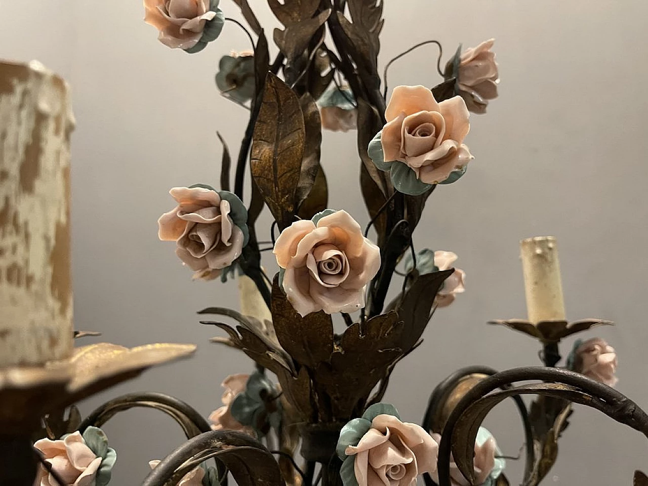Rose flower chandelier in porcelain by Tole, 1960s 11