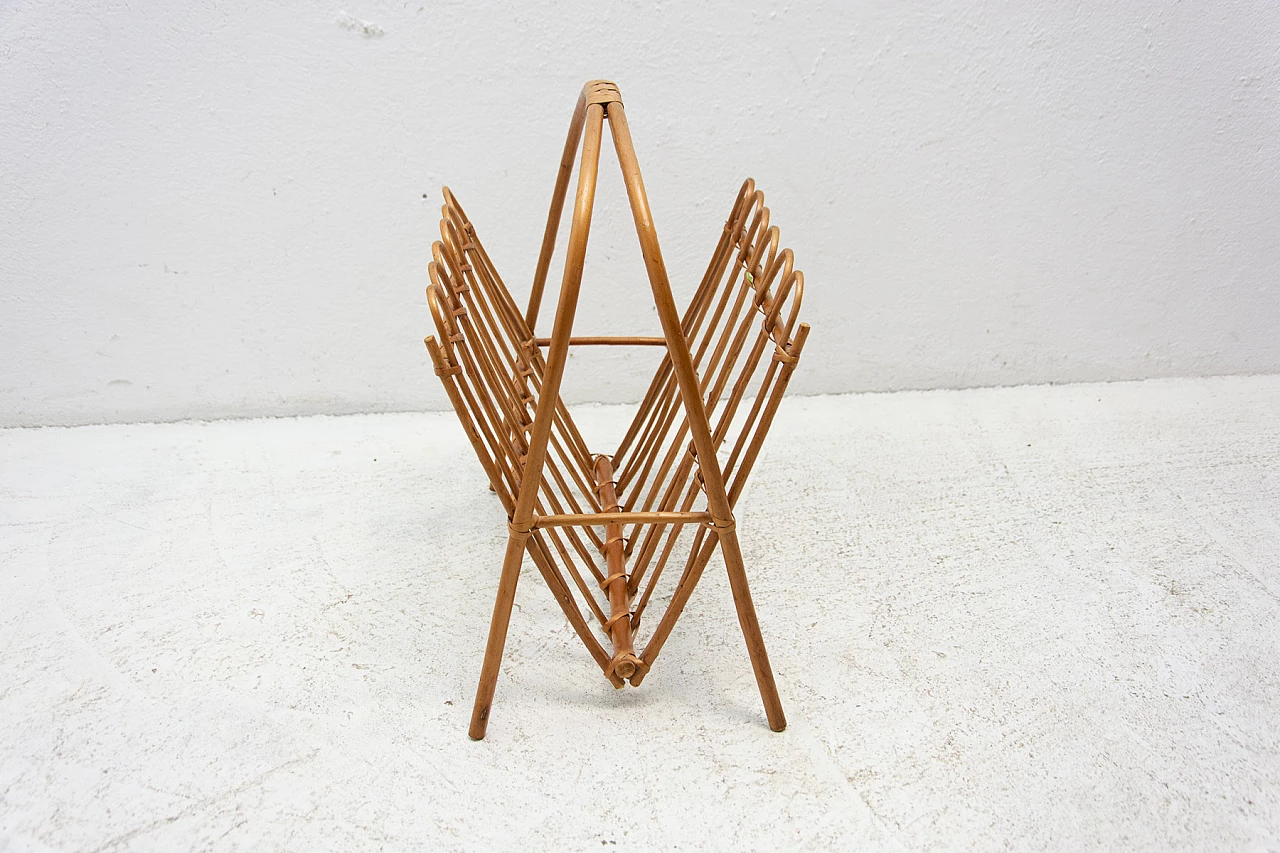 Rattan magazine rack by Jan Kalous for Úluv, 1960s 6