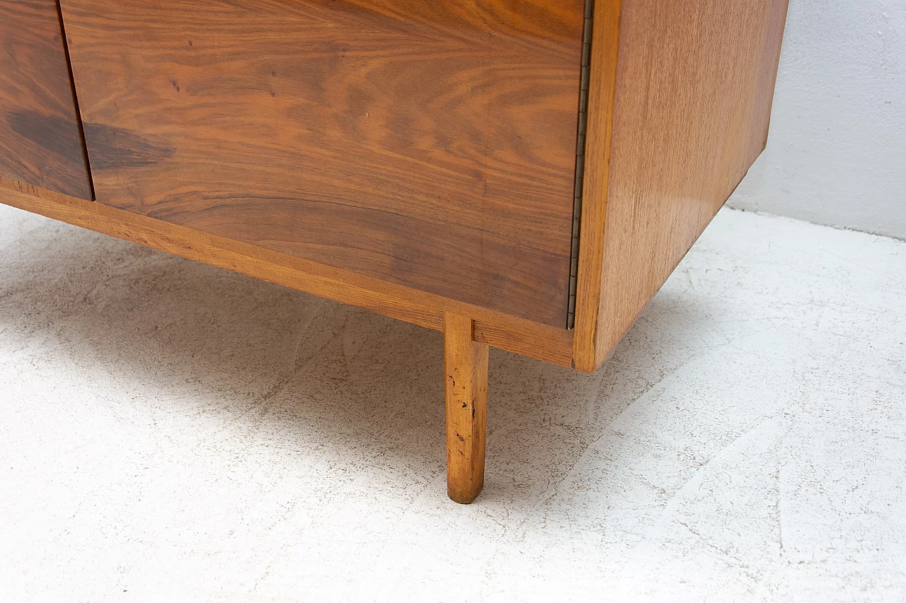 Armadio in noce e compensato, anni '60 6