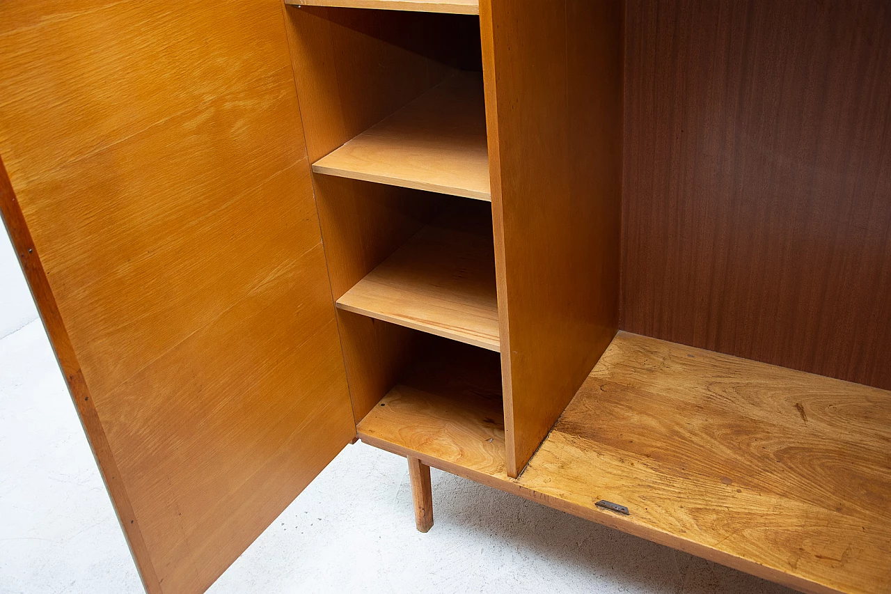Armadio in noce e compensato, anni '60 10