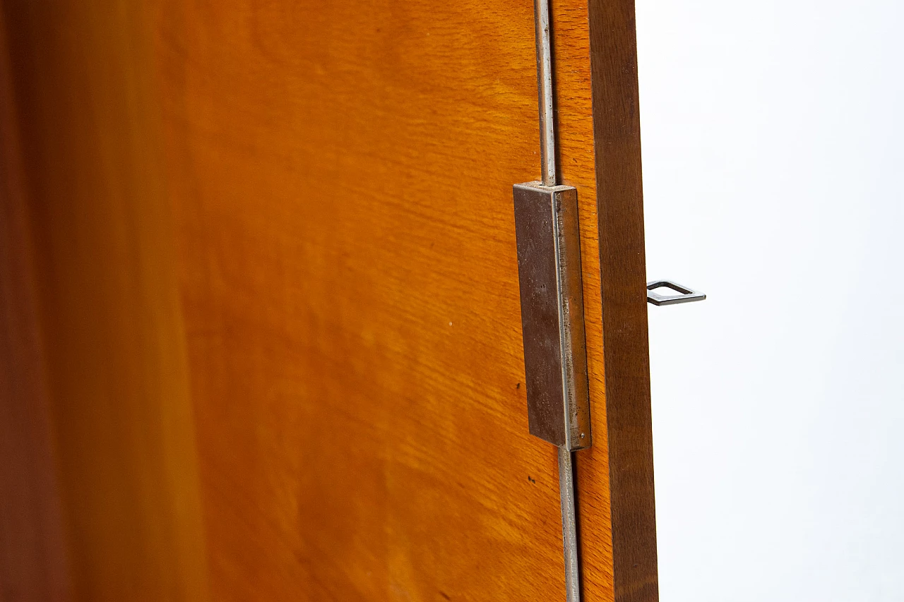 Armadio in noce e compensato, anni '60 12