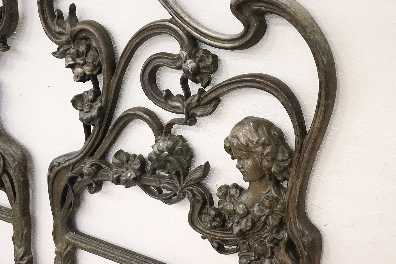 Hand-forged cast iron Art Nouveau double bed, late 19th century 10