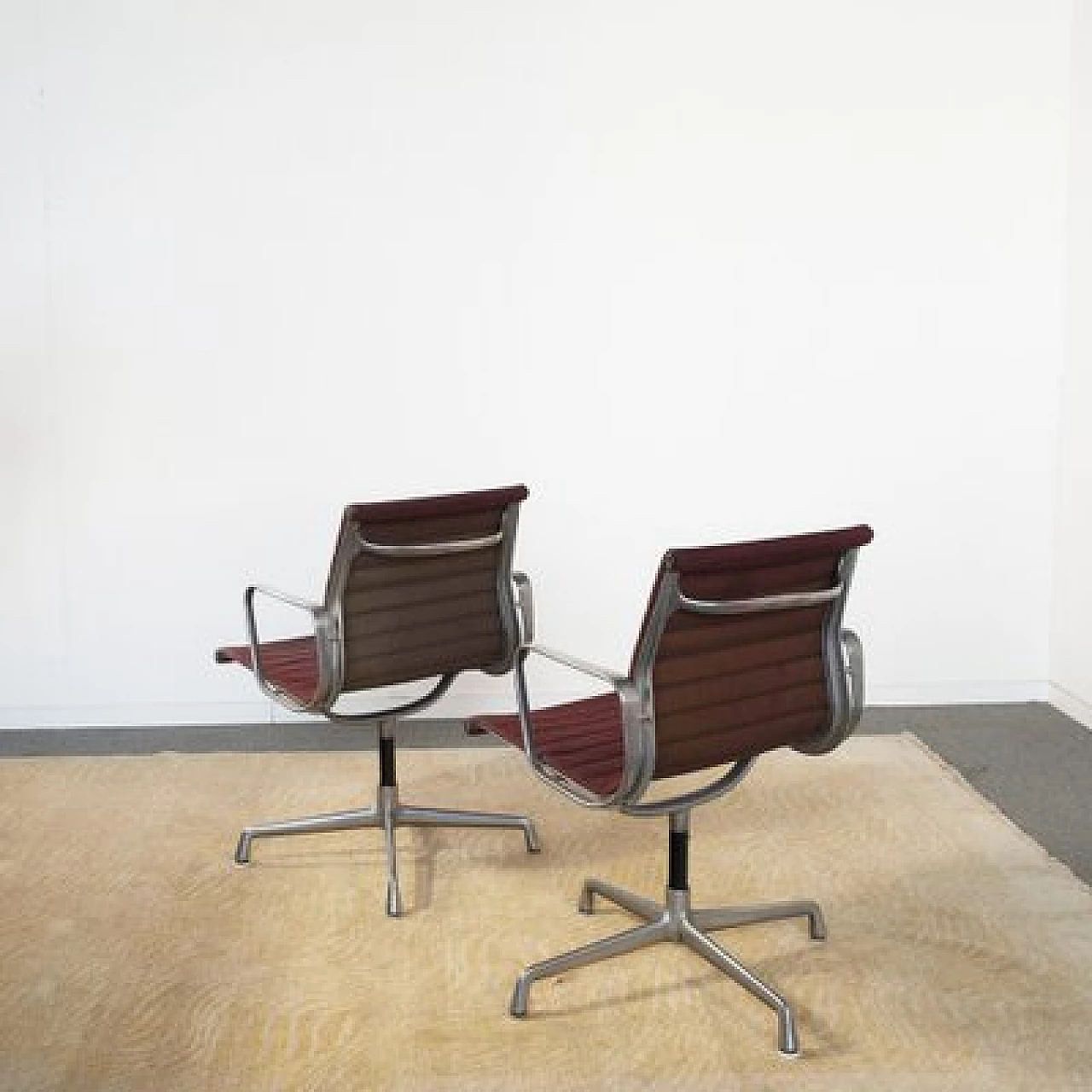 Pair of armchairs by Charles & Ray Eames for Herman Miller, 1970s 3