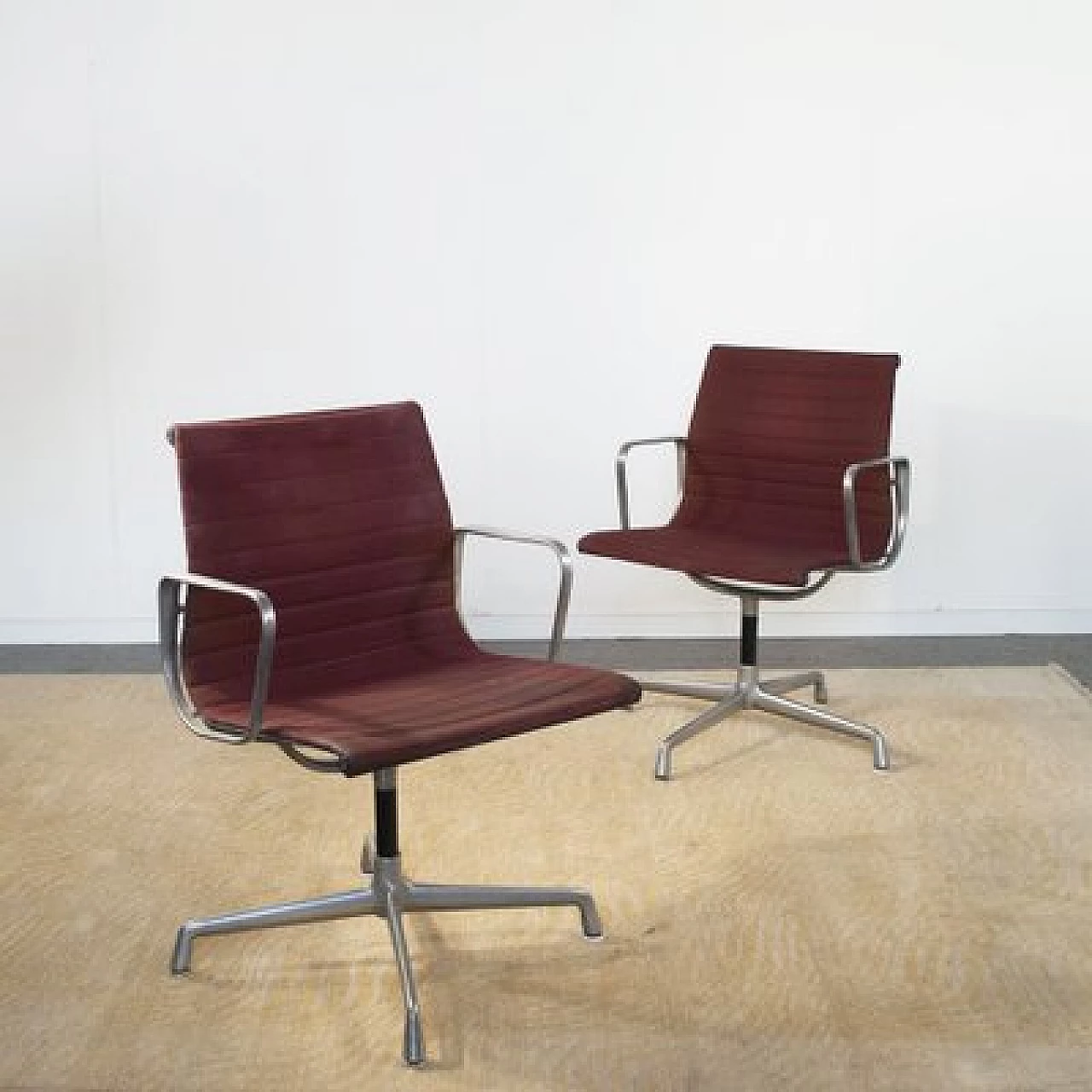 Coppia di poltrone di Charles & Ray Eames per Herman Miller, anni '70 5