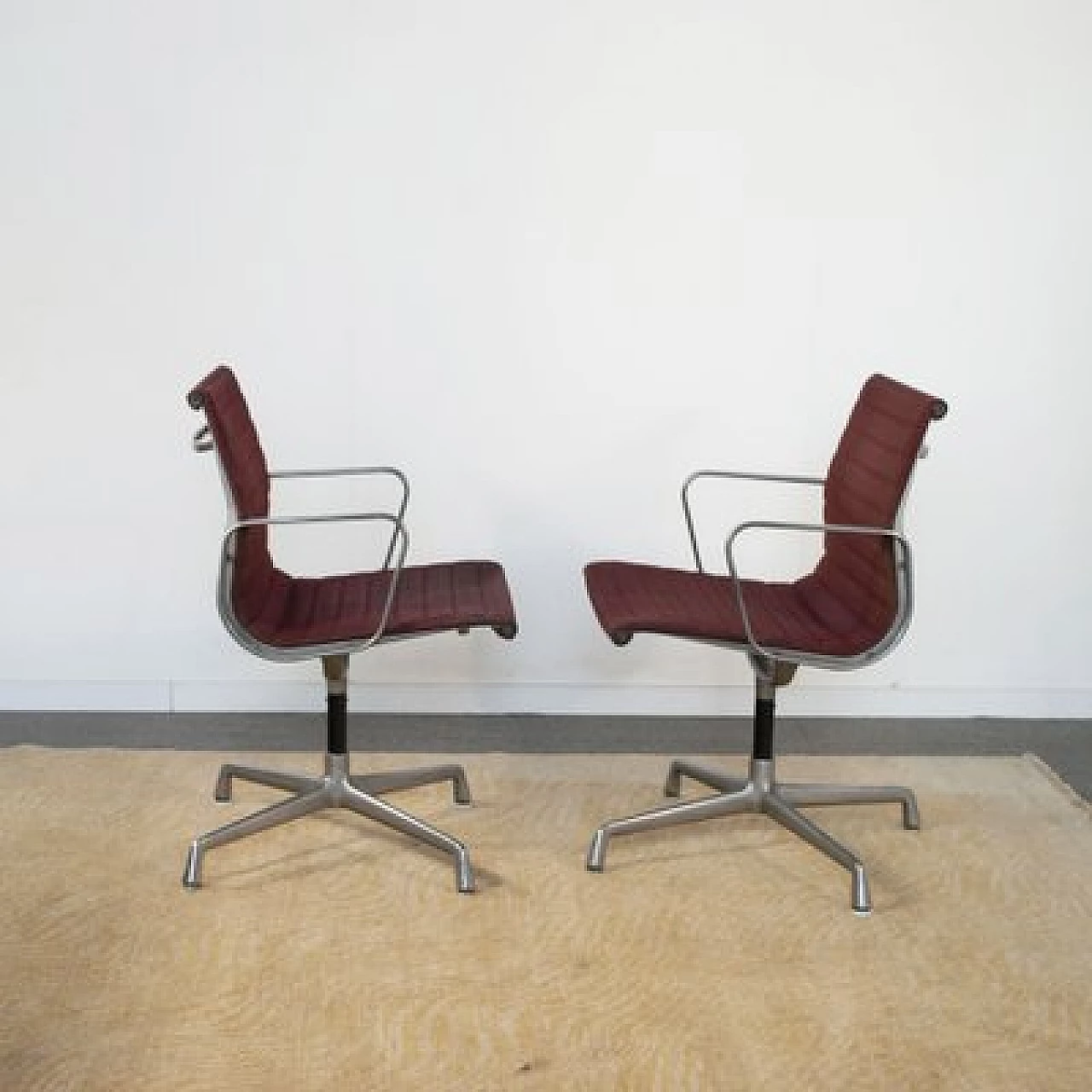 Coppia di poltrone di Charles & Ray Eames per Herman Miller, anni '70 6