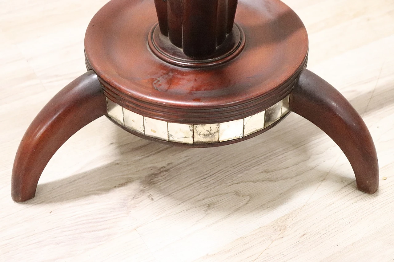 Tavolino rotondo con base in legno e piano in vetro con decorazioni, anni '50 7