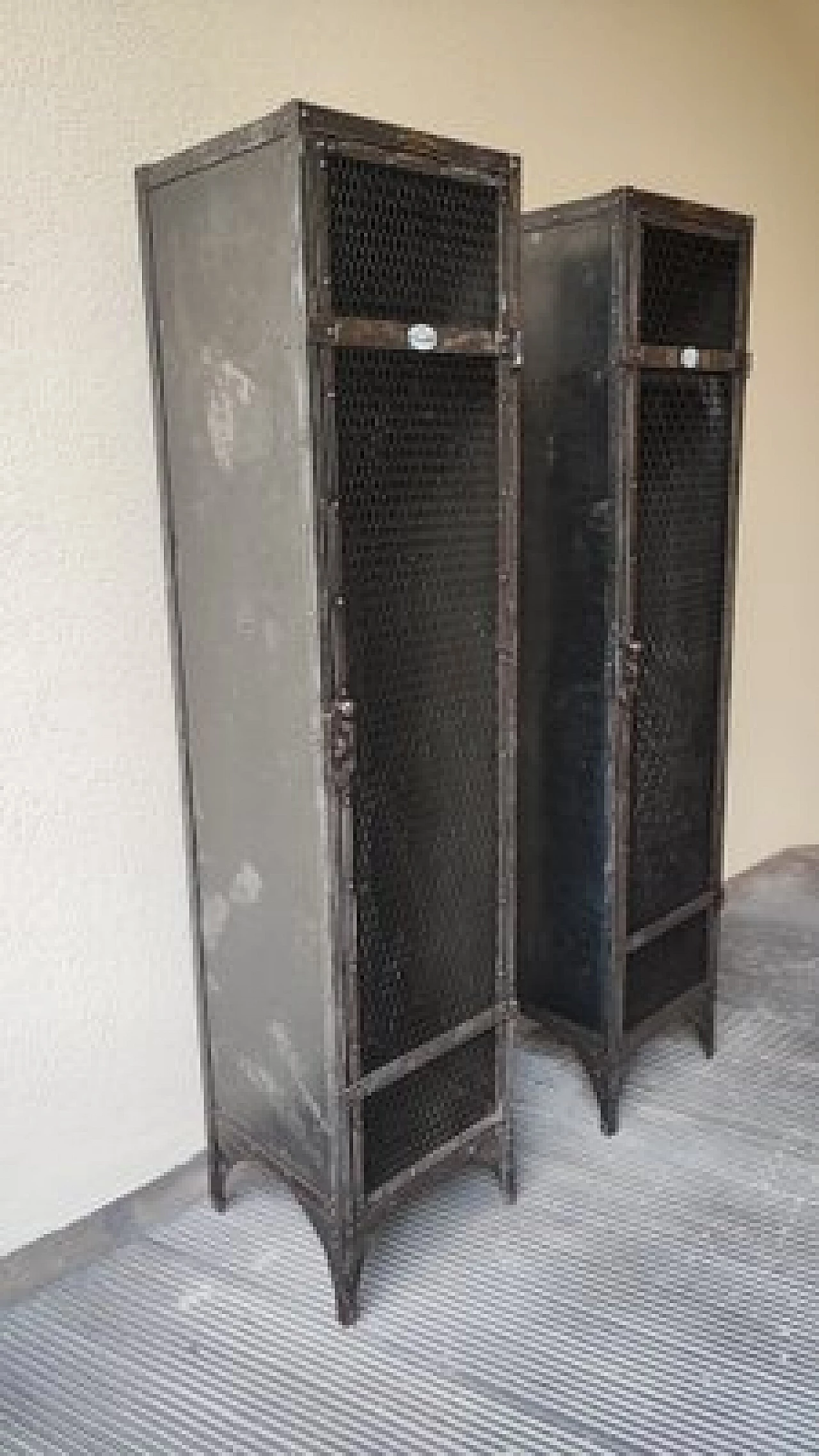 Pair of iron lockers with wooden shelves, 1950s 4