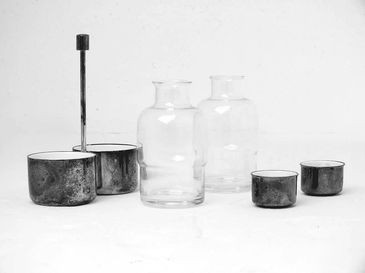 Pair of Io e Te liqueur glasses and salt shaker by Seguso, 1930s 3